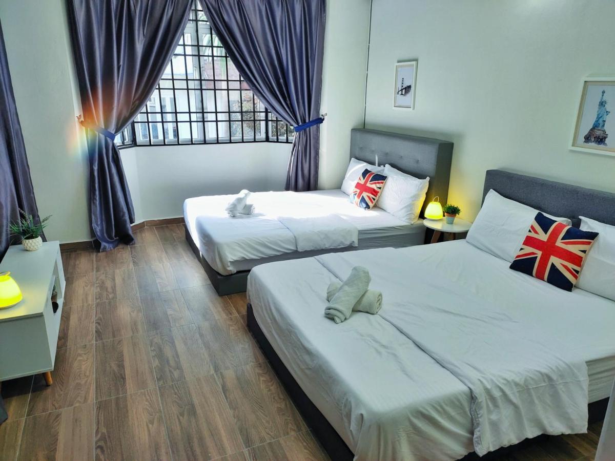 Semi-Detached, Up To 21 Pax, 4 Bedrooms, 3 Bathrooms, 4 Car Parks By Star Home Bayan Lepas Exterior foto